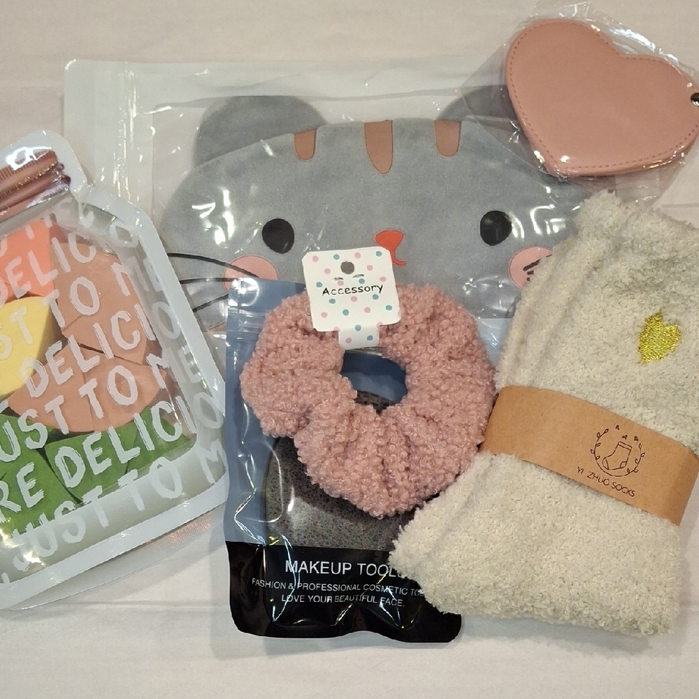 Cute Spa/Selfcare Accessories Set